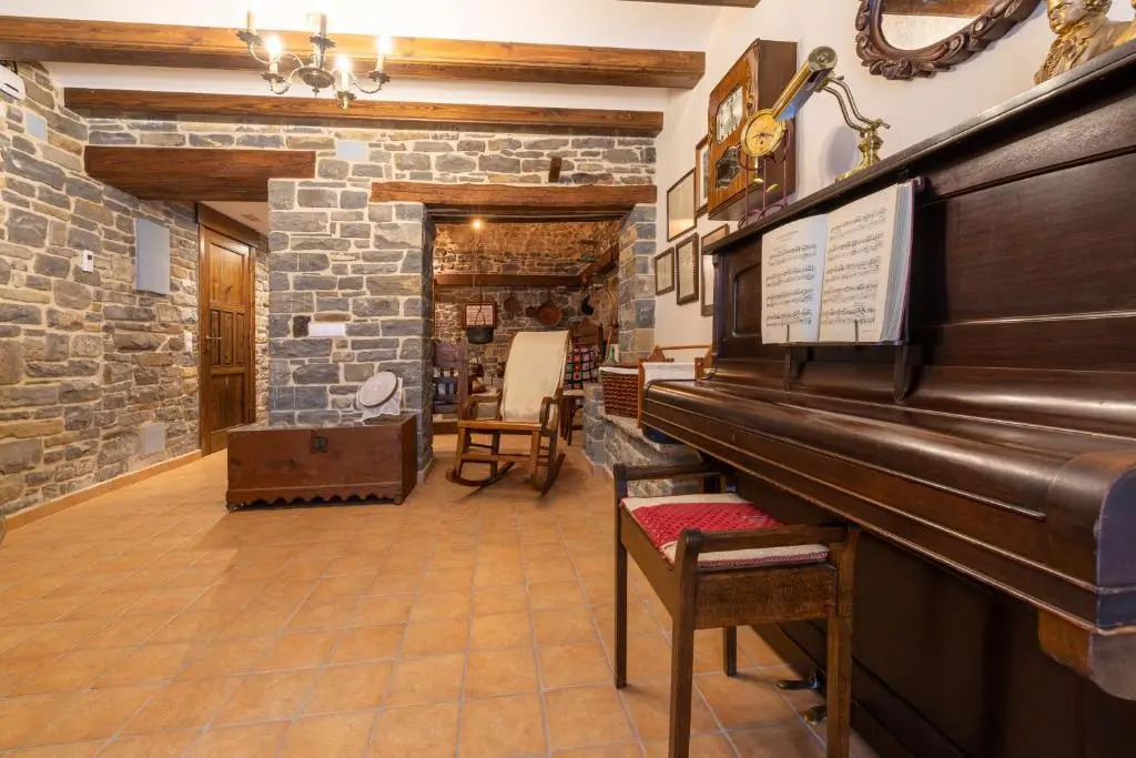 Casa Dieste Apartamentos Turísticos en Boltaña