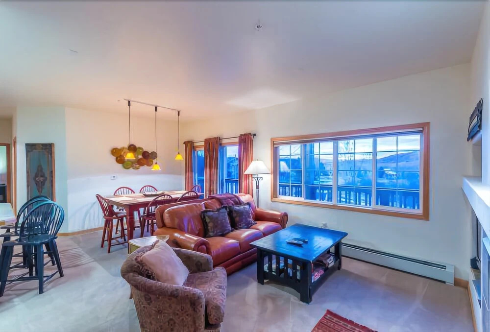 Sunray Meadows 203
