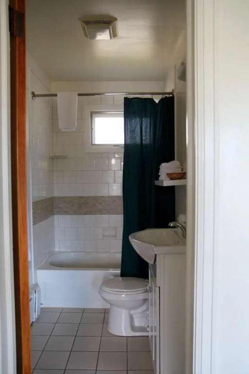Sara Placid Inn & Suites