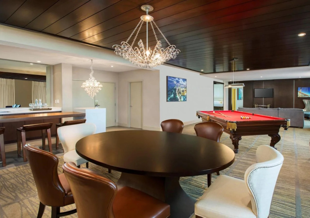 DoubleTree by Hilton Hotel Miami Airport & Convention Center