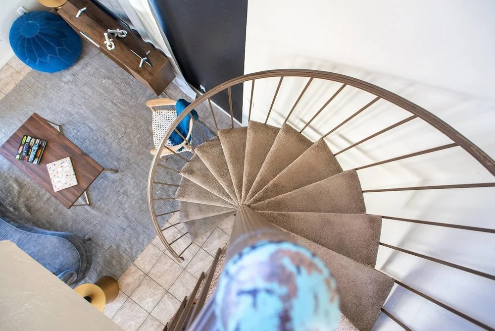 Charming 5br/3.5ba Mission Beach Home by Domio