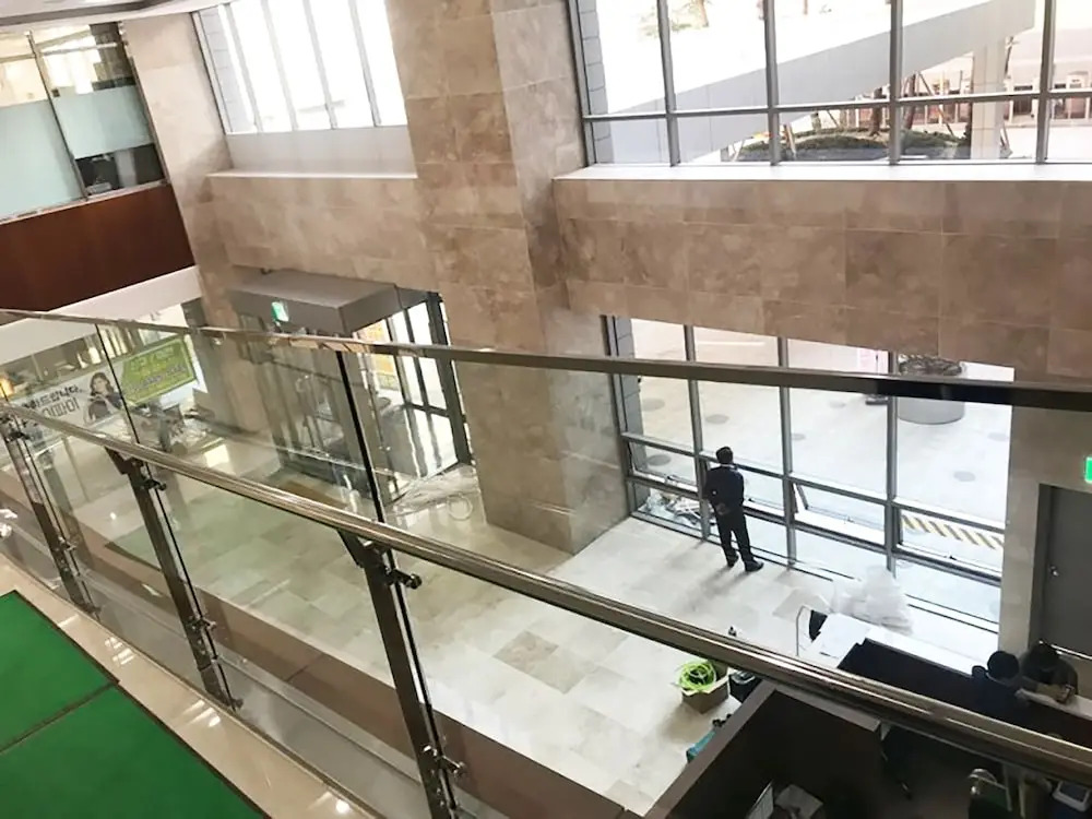 The November Stay in Songdo Honestar