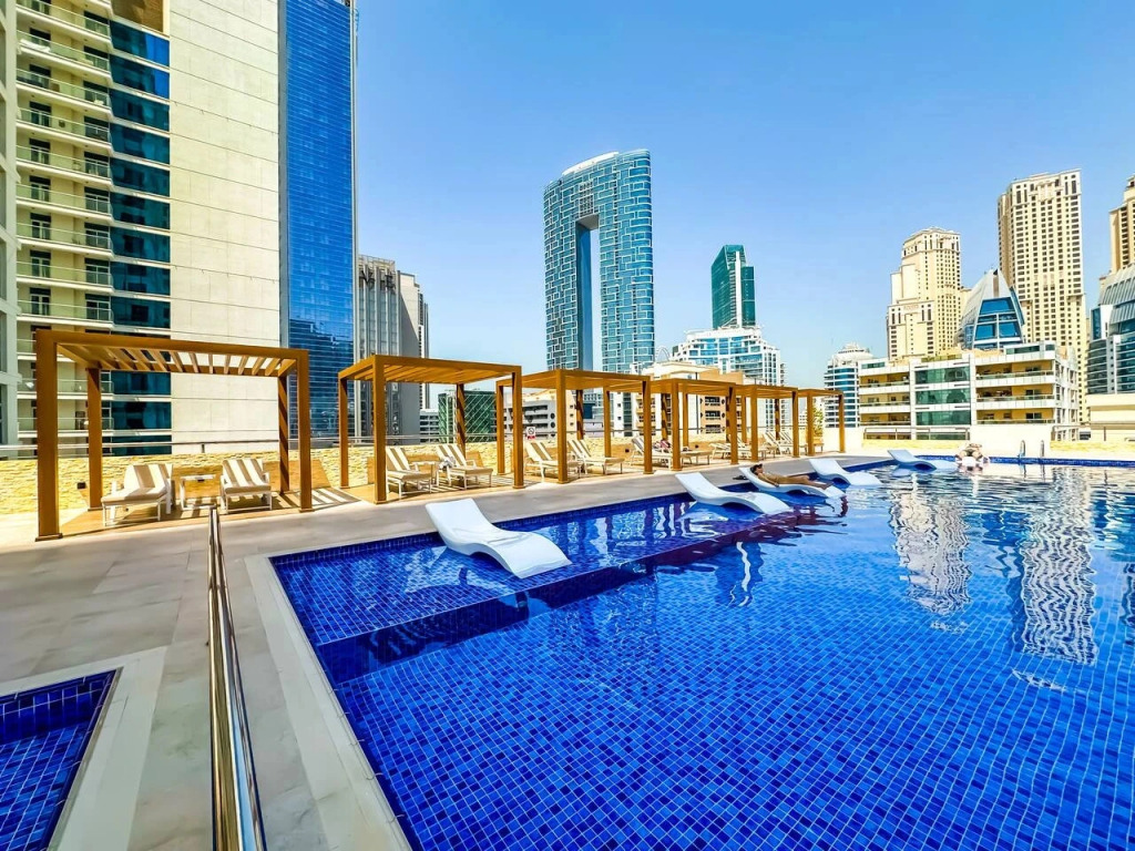 Квартира Ultra Luxury Fully Upgrade with Balcony in Dubai Marina