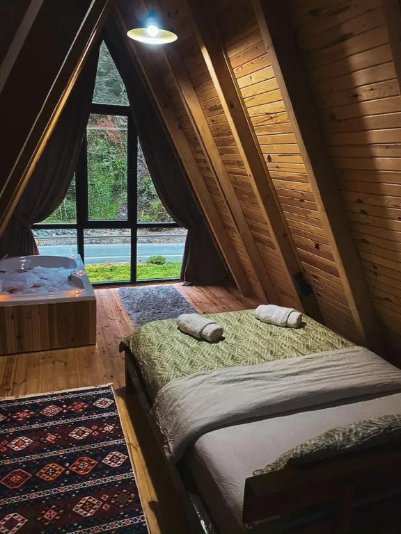 Mari̇posa Bungalov