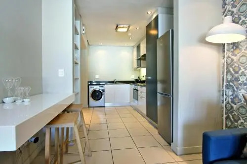 1 Bed Apartment Mario - The Decks