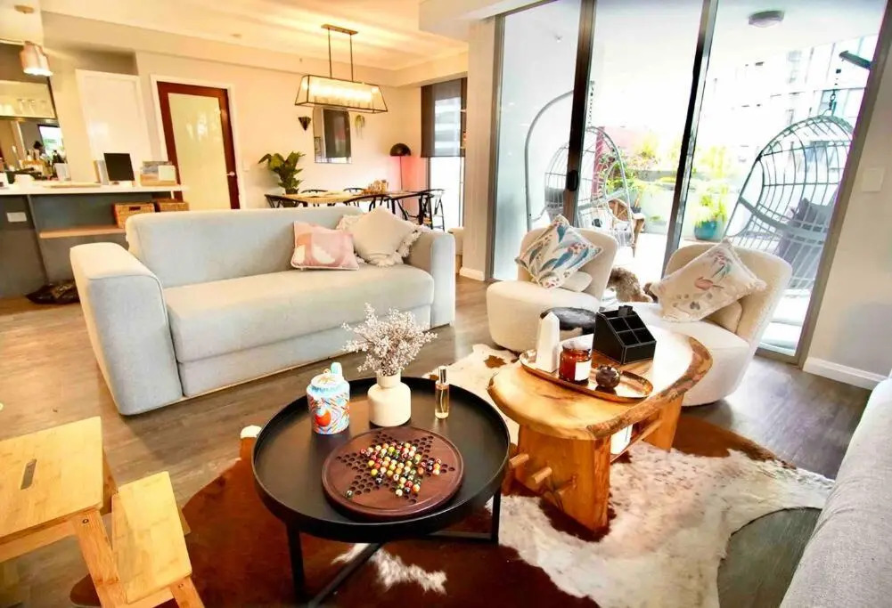 St Johns Apartment 3 Bed 2.5 Bath 2 CarPark Brisbane CBD