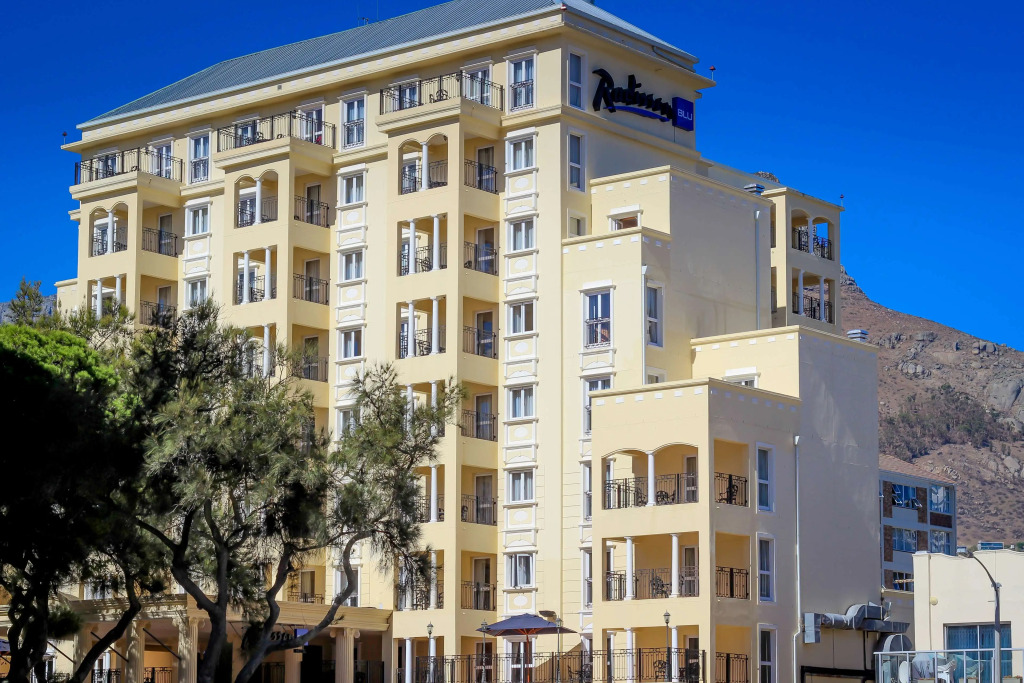 Radisson Blu Le Vendome Hotel, Cape Town