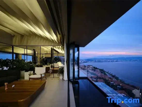 Clouds on the Horizon | Lotu Meisu·Cliff Seaview Resort Hotel (Dali Airport Erhai Branch)