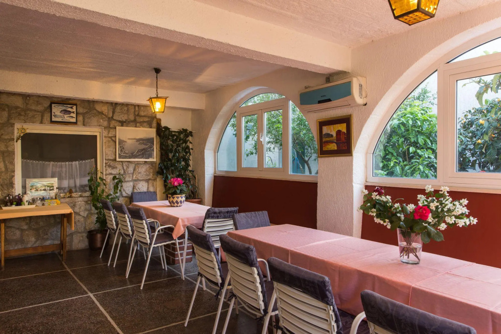 Guest House J&J
