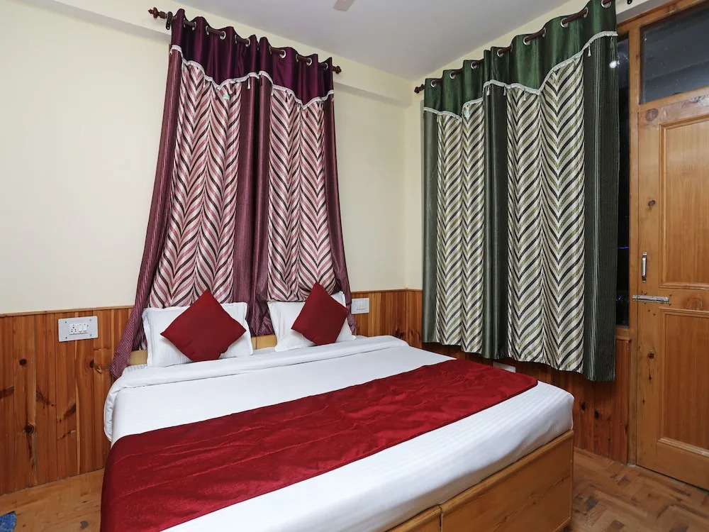 OYO 14401 Home Delightful Studio Naggar Road