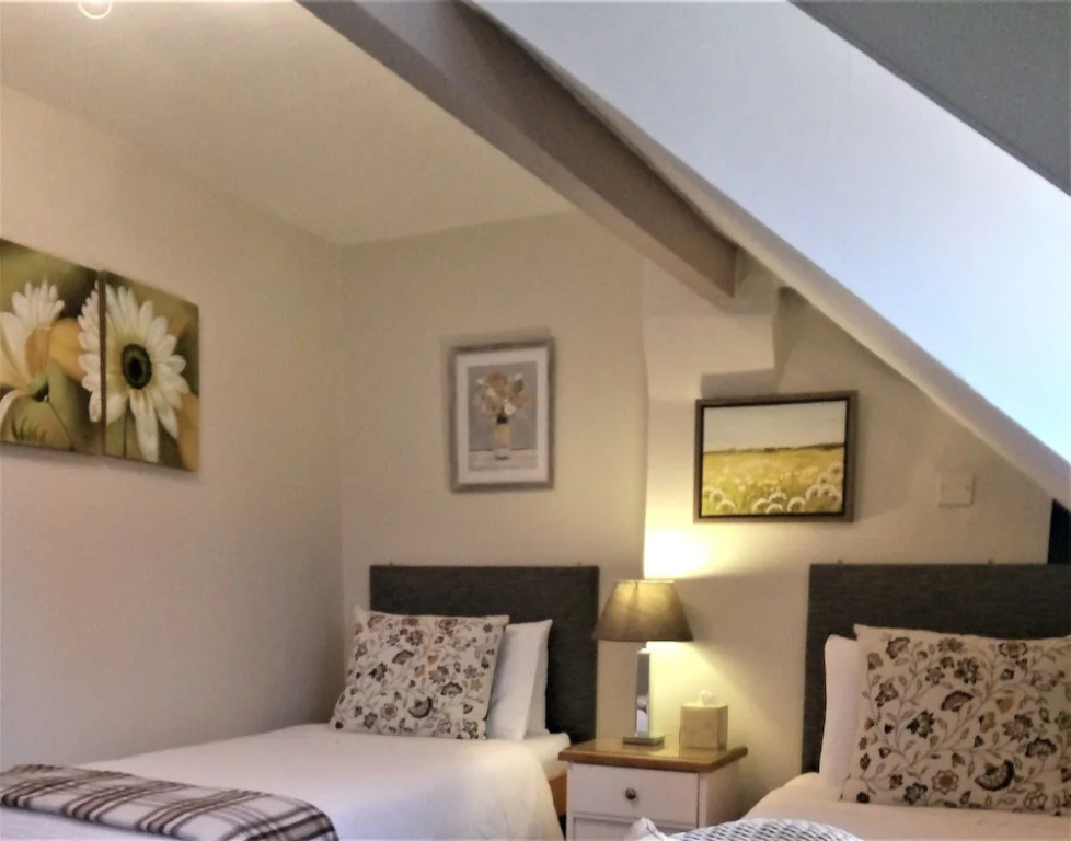 Emsley Guest House