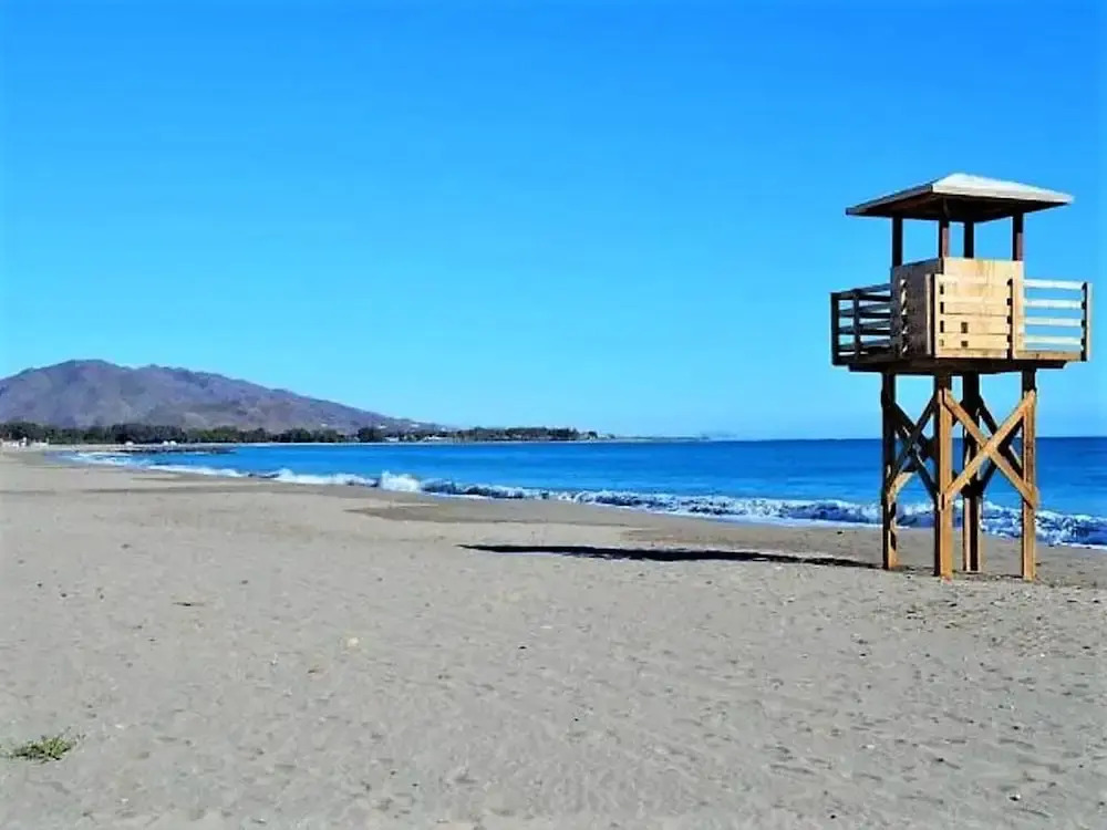 Duplex in Urb Naturista near Beach & Pool