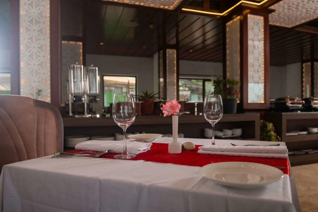 Ramada by Wyndham Gangtok Hotel & Casino Golden