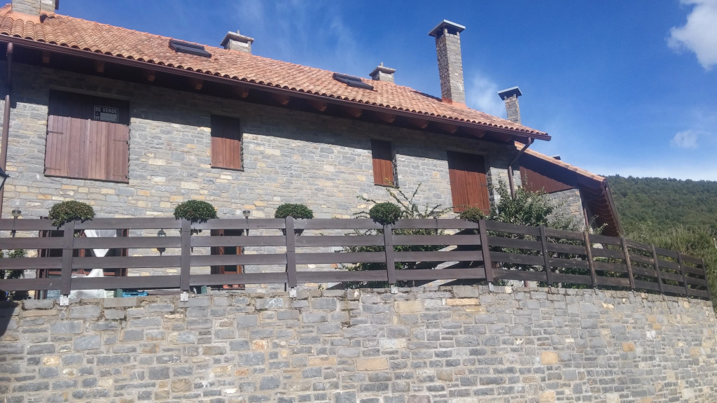 Apartamentos Gavín Biescas 3000