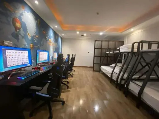 Baisheng Hotel