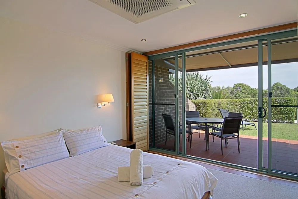 A PERFECT STAY - 3 James Cook Apartments