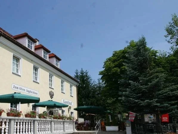 Gasthof zum alten Jagdschloss