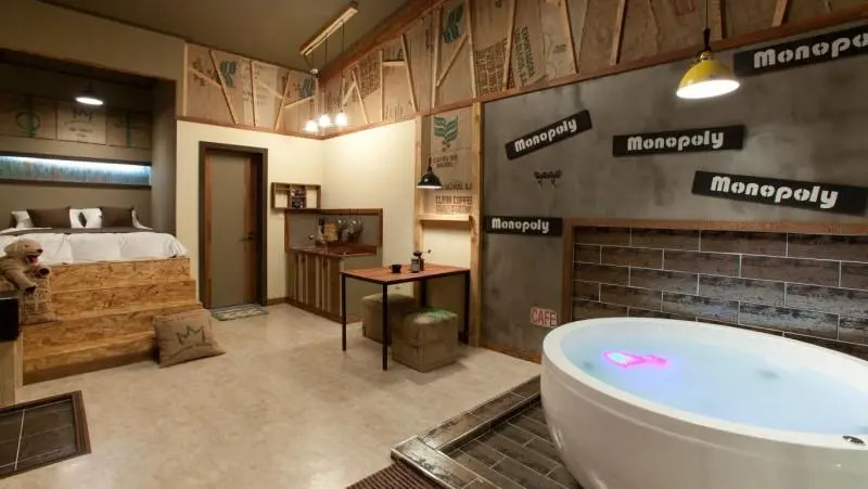 Gyeongju Monopoly Pension (Swimming Pool, Jet Spa)