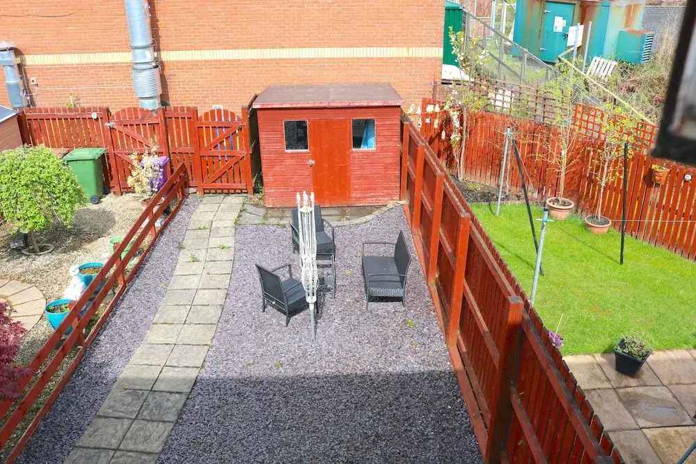 Spacious Family Home In Glasgow