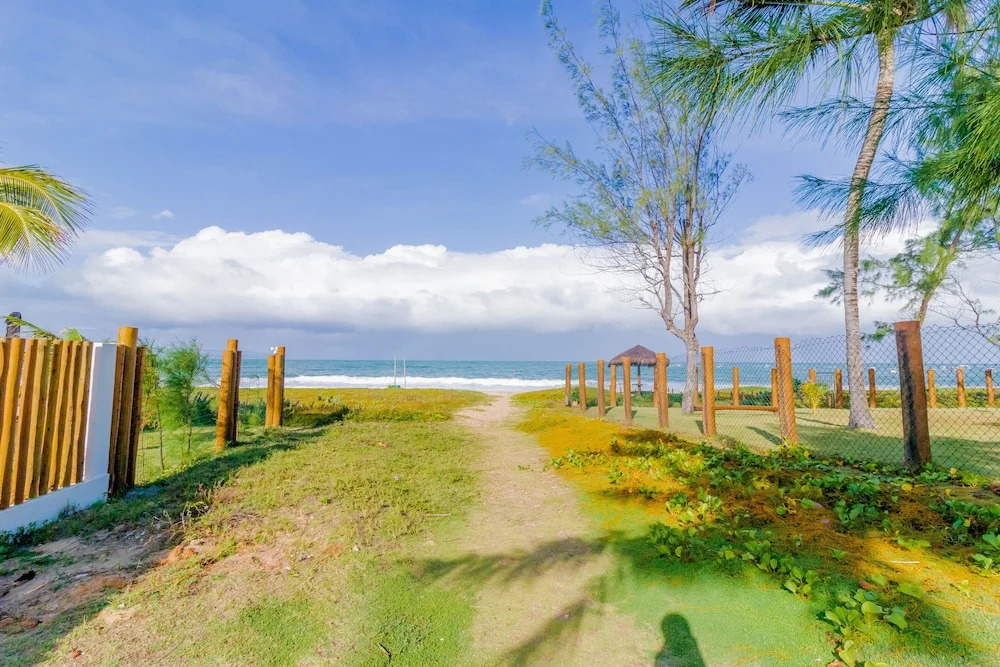 IT39 Excelente Apt 3 Quartos Pé na areia