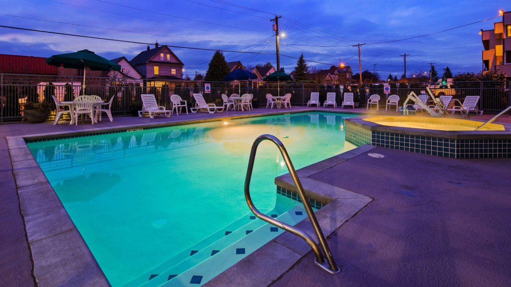 Best Western Cascadia Inn