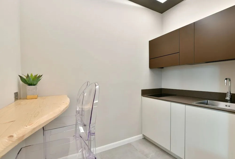 Amnis suites