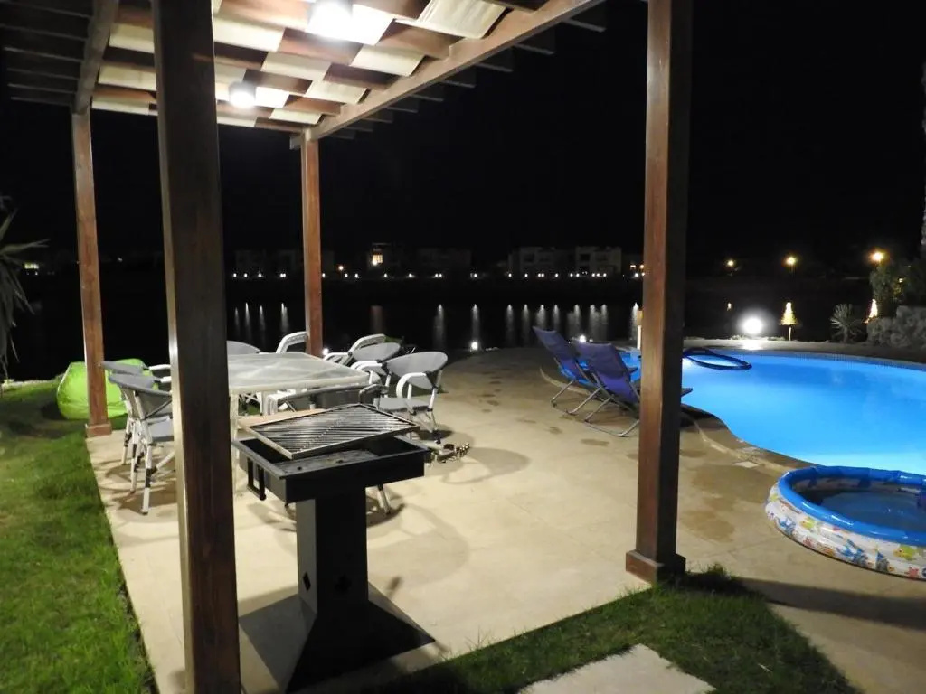 Unique 4-rooms villa w/private pool, beach & dock.