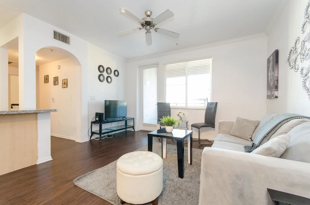 6BD Hollywood Stars Walk of Fame Suite
