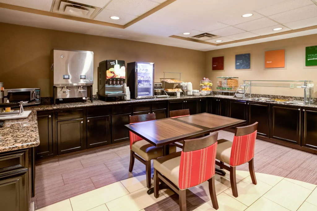 Charlotte Suites