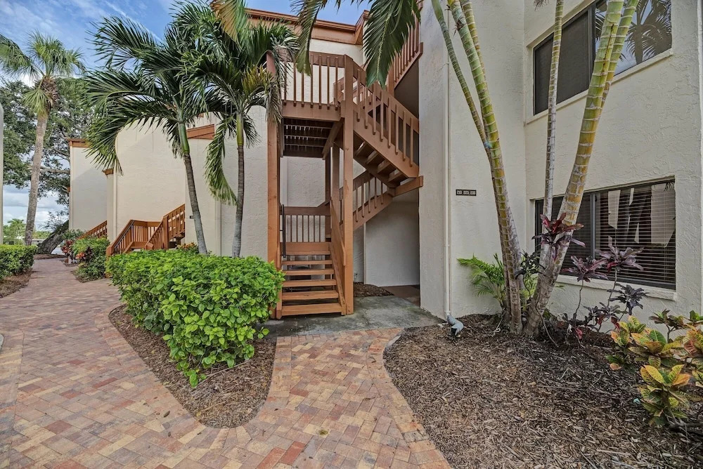 Midnight Cove Ii 213f - Wonderful Vacation Rental! 2 Bedroom Condo