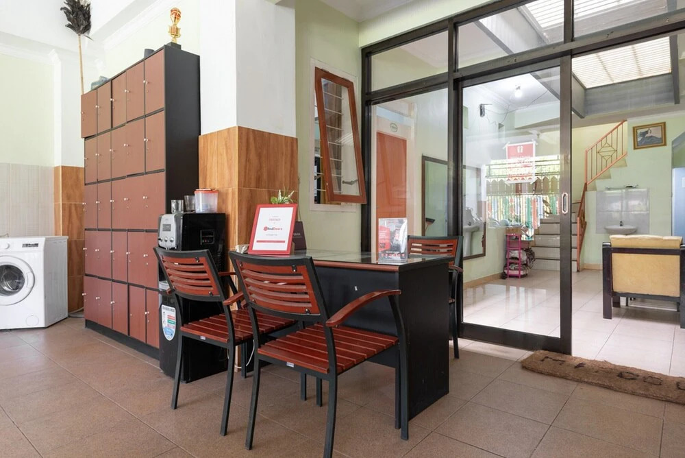 KoolKost Female Syariah near Dinoyo Mall Malang