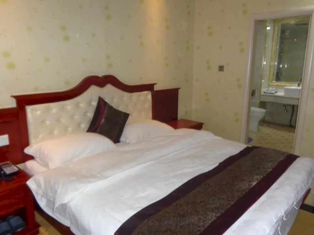 Xishuangbanna Jiangdu Business Hotel