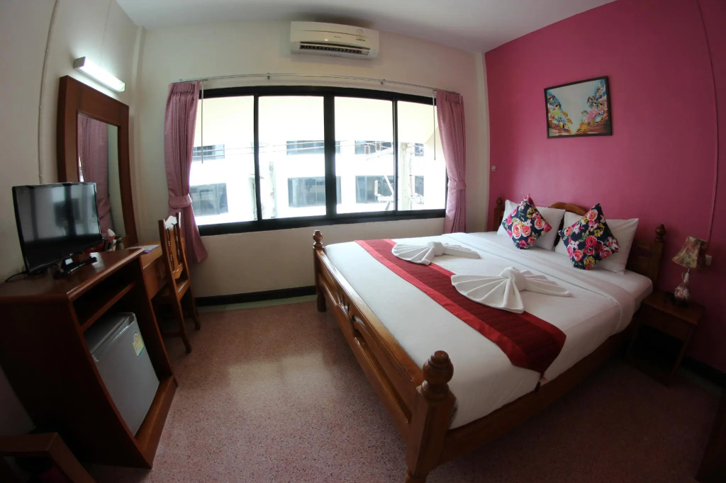 Myplace@Surat Hotel
