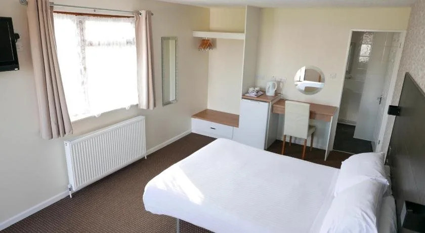 Warrens Village Motel and Self Catering
