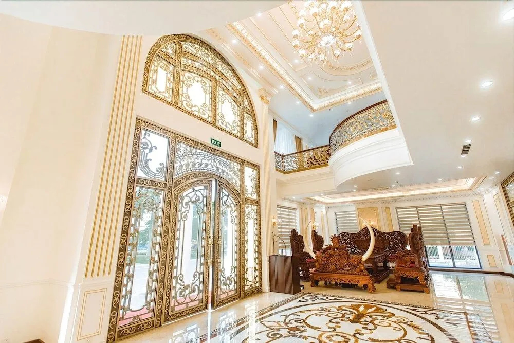 Dragon Legend Hotel