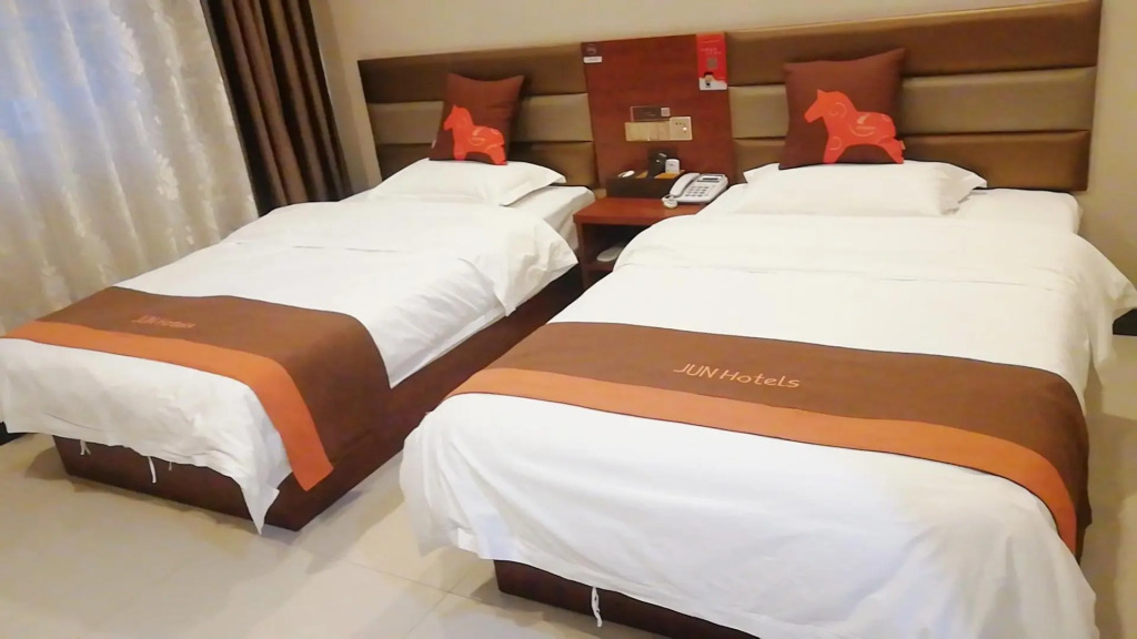 Jun Hotel Shanxi Lvliang Xing County Yihei Highway
