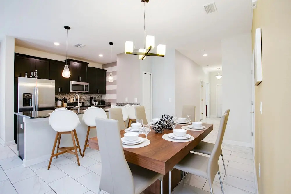1603 Moon Valley Drive
