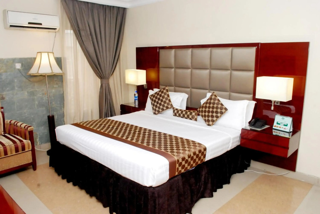 De Renaissance Hotel