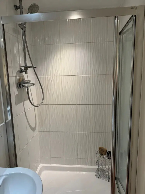 Spacious 1Bd Orpington Flat, 20 Min To Central Ldn