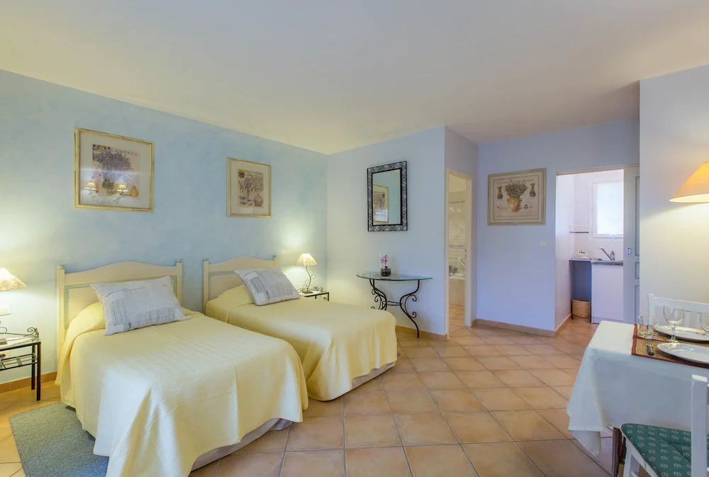 Appart'Hôtel Le Colombier