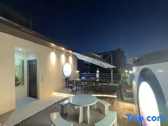 Qihaipan Homestay (Yintan)