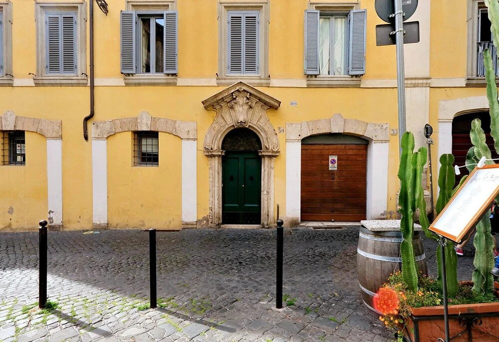 Farnese Elegant Apartment