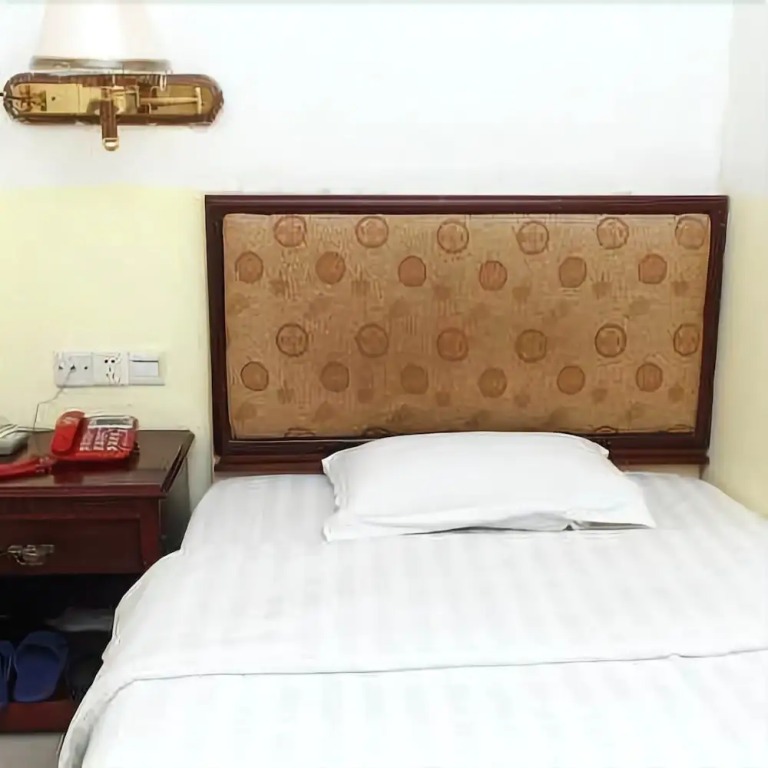 Junkai Hotel
