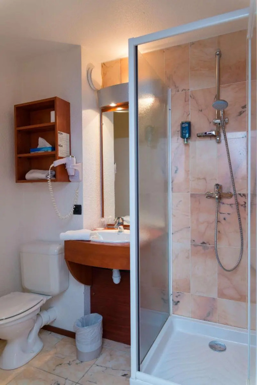 Brit Hotel Rennes St Grégoire   Le Villeneuve