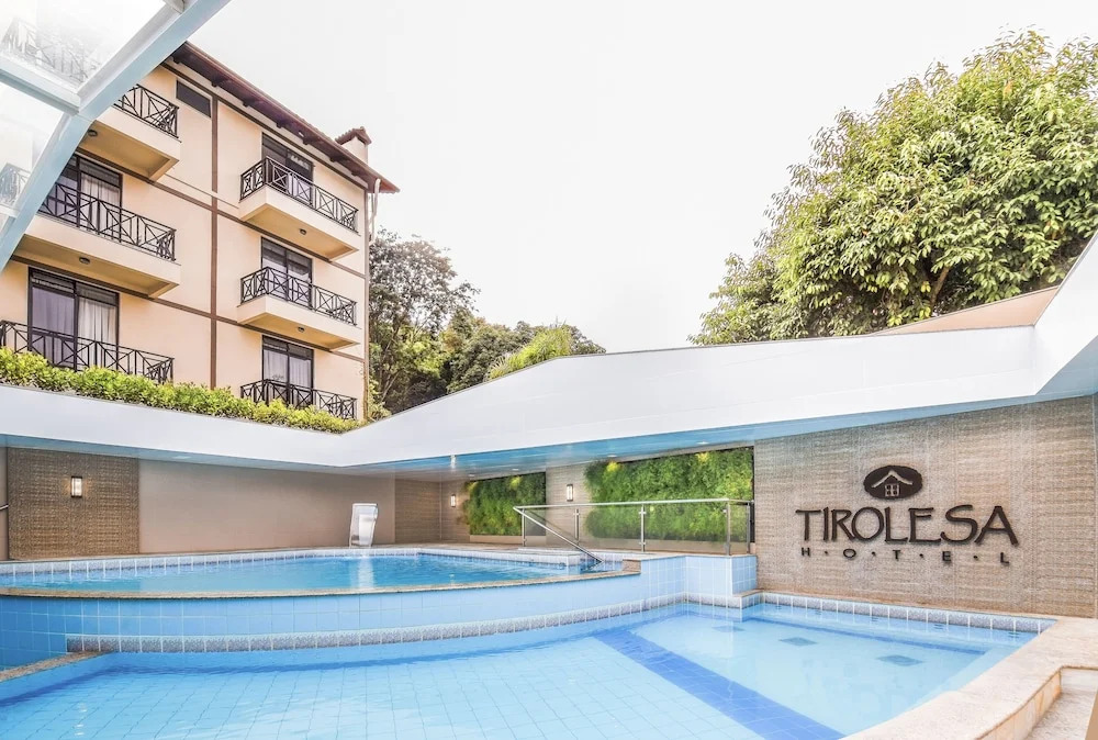 Hotel Tirolesa