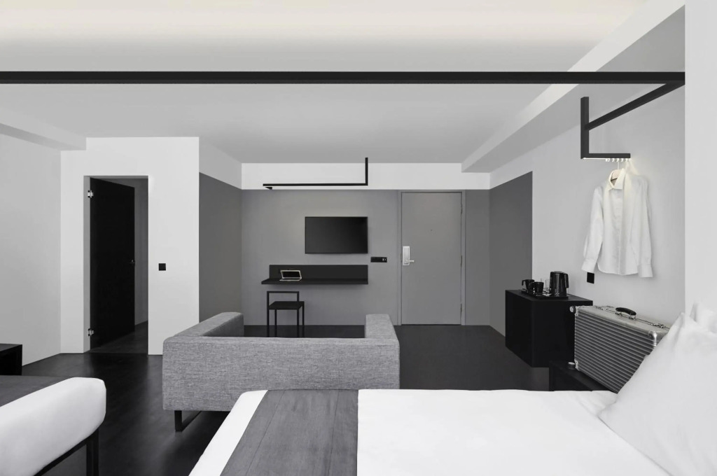 Hotel Mono
