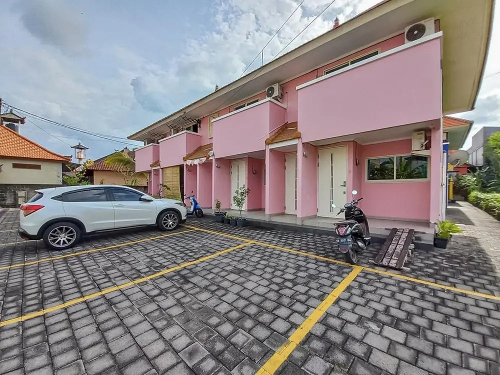 Oyo 90568 Kawaii Apartments