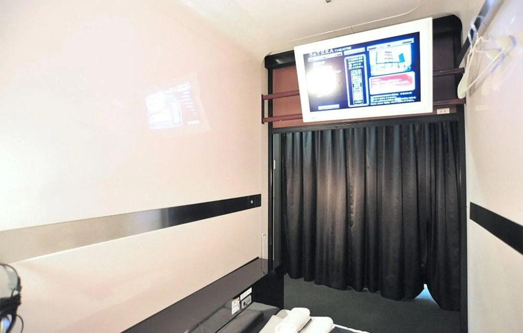 First Cabin Kansai Airport