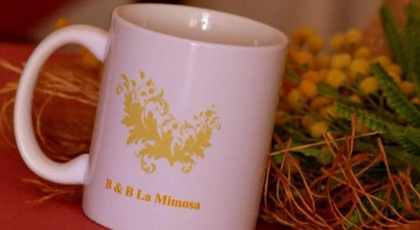 La Mimosa
