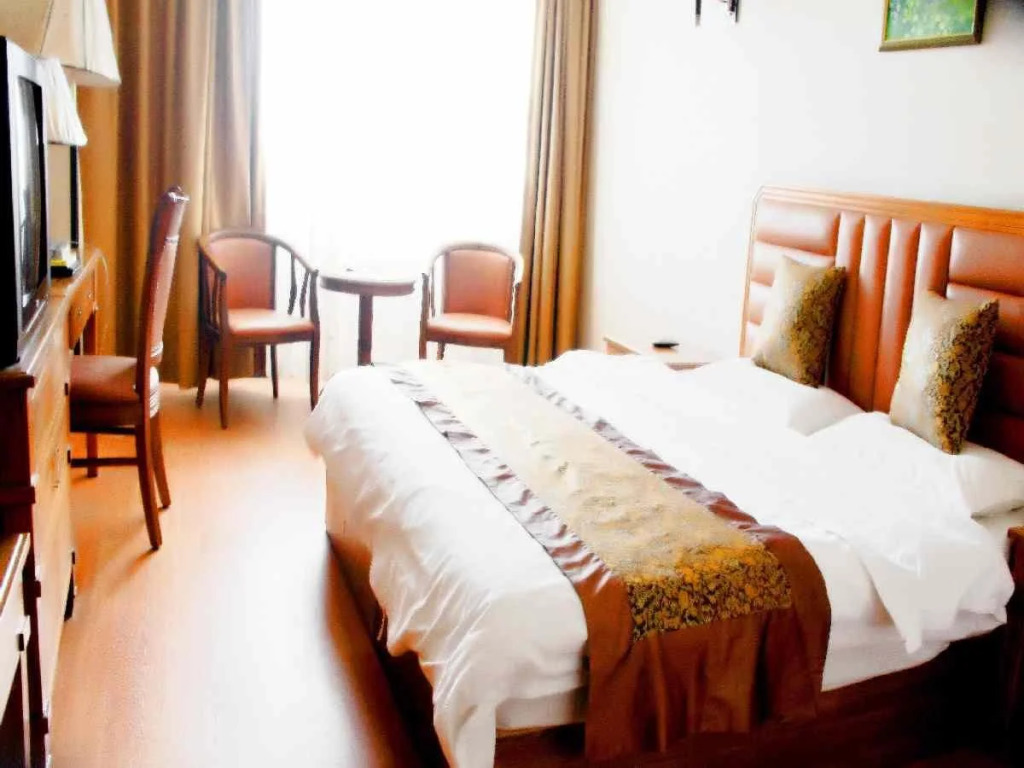 Yantai Qingzhou Hotel